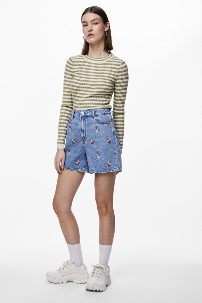 PCSKY HW EMBROIDERY SHORTS 17148991 Light Blue denim/EMBROIDERY